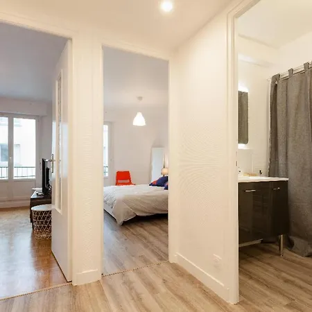 Apartment Center Bara