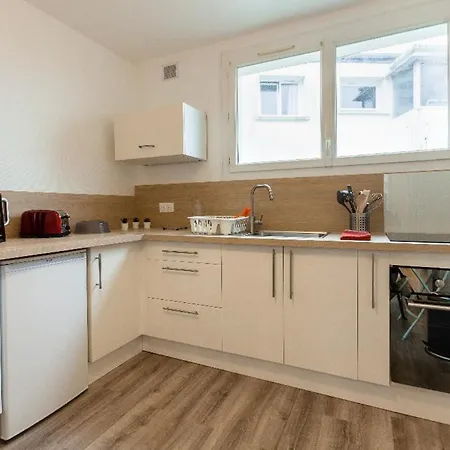 Center Bara Apartment *